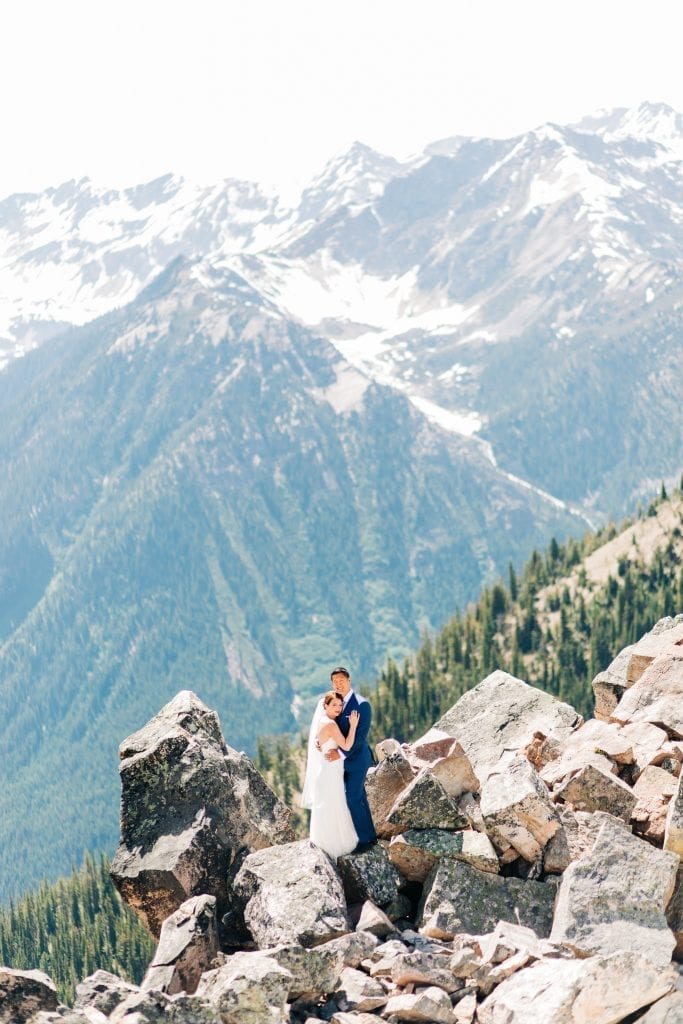 ultimate guide to planning adventure elopement at Banff National Park